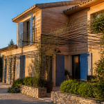 solutions rénover ou embellir façade maison bois pierre