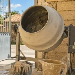 Bétonnière électrique 345 L en action sur chantier
